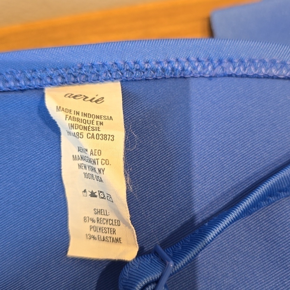 aerie - Blue Ruffle Triangle Bikini Top​​​​​​​ - Picture 5 of 11